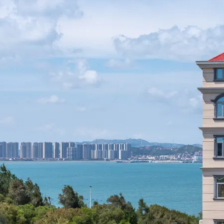 Meizhou Island HeMu (Mazu Ancestral Temple Branch) – 180° Ocean-View Homestay with Front-Row