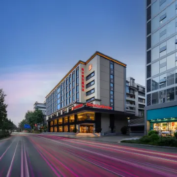 Hilton Garden Inn Chengdu Kuanzhai Alley Hotels near Qingyang