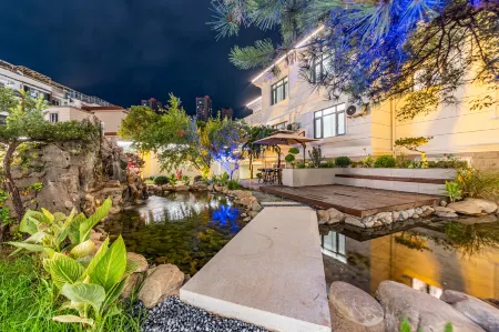 Jingdezhen Baimo Manor Отели рядом с достопримечательностью «Ceramic Art Avenue Taoxichuan»