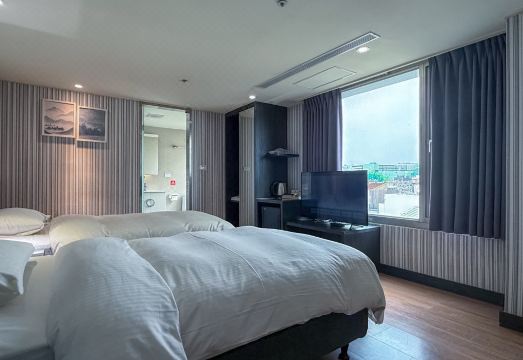 타이중 호텔 객실 전경