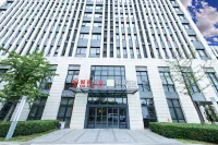 RuJia YiJuHotel(Beijing New National Exhibition Center & Capital Airport Branchl) Hotell i Shunyi District
