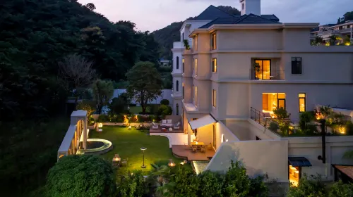 Sanyili Secluded Luxury Mountain Retreat (Wan Fenglin Branch)