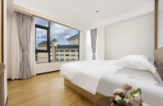 Guanhai Villa (Beihai Qiaogang Beach)