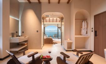 Yujianhai · Oceanfront First-Row Seaview Smart Vacation Boutique Inn (Shuanglang Erhai Branch)