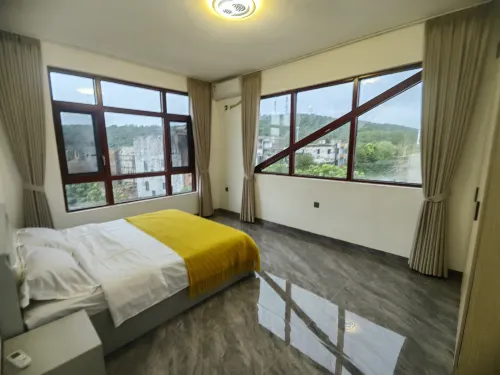 Fenglian Homestay - vue sur la montagne