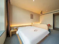 Wuyin Liangju Hotel (Hangzhou Future Science Town Hangzhou Normal University) Hotels near Alibaba Future Technology Zone