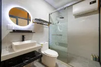 Zhuyiju Valley Hot Spring Resort (Gulongxia, Qingyuan) - Hot Springs