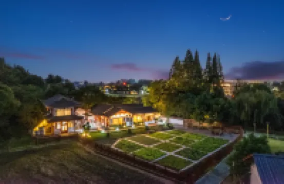 Guanghan Fanjian Homestay (Sanxingdui Station) - Pet friendly