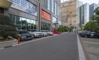 Haixing E-sports Apartment (Quanzhou Municipal Government)