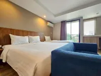 Baan Tanwa - Mrt Ratchadapisek Hoteles cerca de Estación MRT Ratchadaphisek
