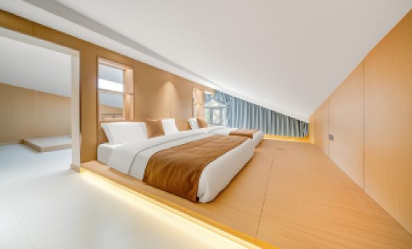 Peach Blossom Spring · Hotel (Xuexiang Xueyun Street Branch)