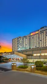 Guangdong Hotel( Sun Yat-sen Memorial Hall Station)