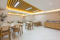 Wansen Hotel (South Gate of Ancient City of Zhengding) - Parkering