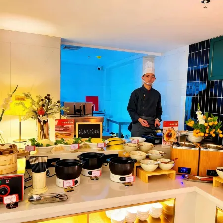 XANA Deluxe Hotel,  Jin Guang Hua, Luohu Port, Shenzhen