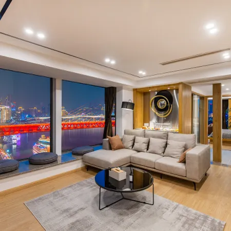Nuanyu Apartment with river view& drown show view