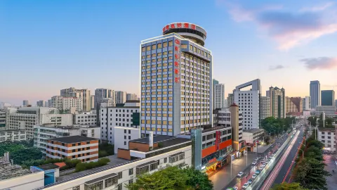 Vienna Hotel (Nanning Railway Station) in Nanning