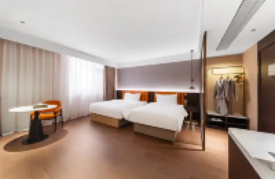Gaoyou World Trade Plaza Meilun Hotel