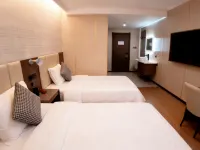 Qingyou Hotel Hotels in Beipiao