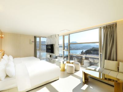 Hotel Quince