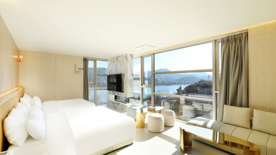 Hotel Quince