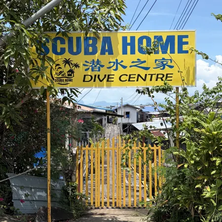 SCUBA HOME HOSTEL