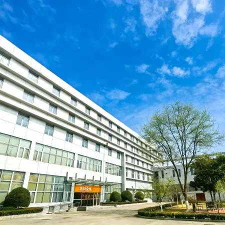 HeYuan-Hotel