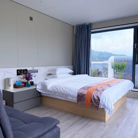 Diequgu Capsule Homestay