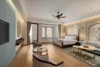 Wyndham Garden Udaipur Bhuwana - شرفة