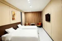 Erenhot Bo'an Smart Hotel (Dinosaur Plaza) - parking
