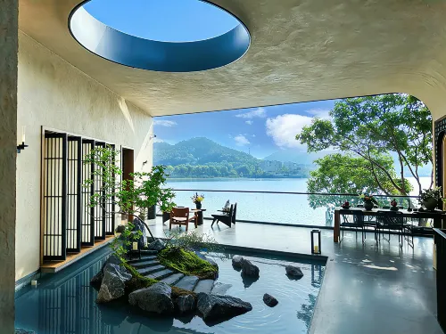 Ningbo Dongqian Lake Luyuan Homestay - vue sur la montagne