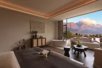 Baisha Snow Hidden Cloud Nest · Snoweye | 360° Snow Mountain View Smart Boutique Hotel - Rooftop Pools