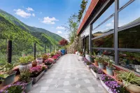 Shaorui Intelligent Hotel