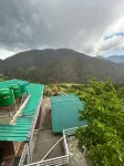 Mehra Paradise And Cafe - Mountain view