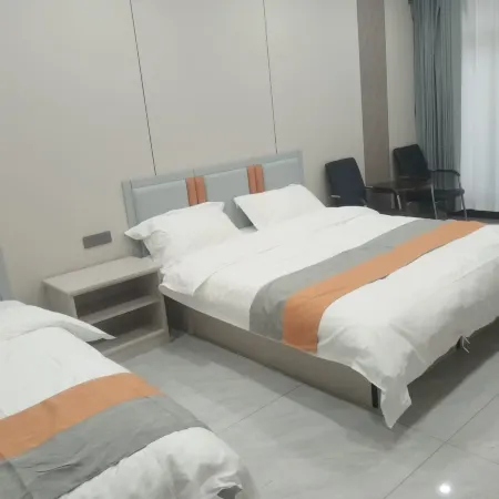 Yifeng Express Hotel