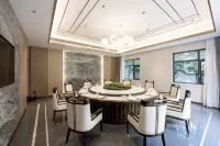 Liujiang Bieyuan Inn