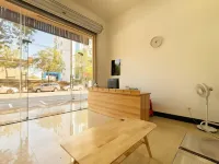 Aline Hotel