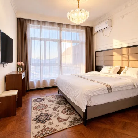 Yining Xishu Homestay (Kazanqi Scenic Area)