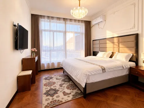 Yining Xishu Homestay (Kazanqi Scenic Area) - 주차장