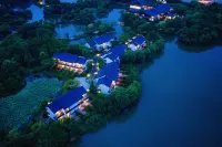 Deqing Luoyang Peninsula Radisson Manor - New