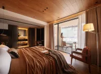 Lehe | Aurora Serene Yunshu Fanchen Designer Private Residence - Parking