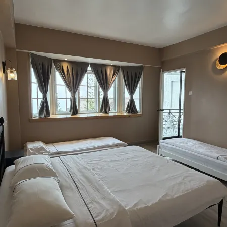 The Hill at Fraser Hill (Suite 33)