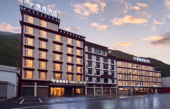 MANYU ·HOTEL（BAIYU )
