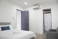 Cityline Stay Quiet Top-Floor 3BR The Podium - สระว่ายน้ำบนดาดฟ้า