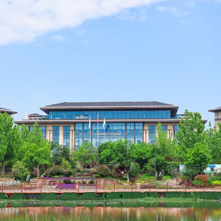 Alcadia Hotel