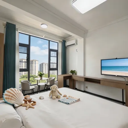Caoge Haiju (Beihai Silver Beach)