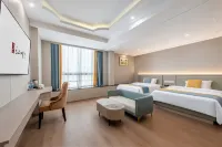 Fairyland Hotel (Wuzhou High-Speed Railway South Station Canghai Lake Park) - Pysäköinti