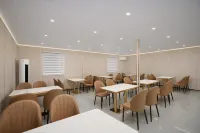 Luoding Yunduo Hotel - Ailelere Uygun
