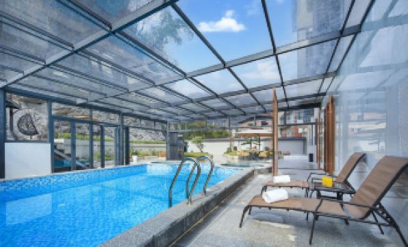 CHEERMAY Hotel (Yangshuo Shili Gallery Yulong River)