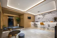 VALATOMS梵拉圖·陽光飯店（茂縣古羌城店）