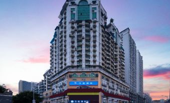 HanTing Hotel (Chongqing Jiulongpo Shiqiaopu)